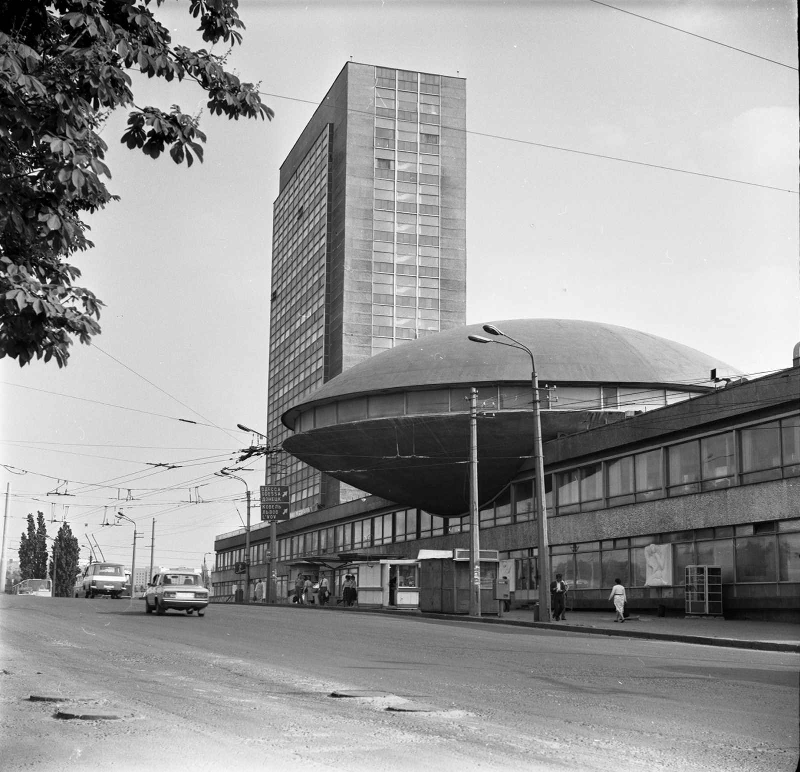 The UFO Building A Monument To Soviet Modernism And The Space Age   FLYING SAUCER 4 1600x1545 